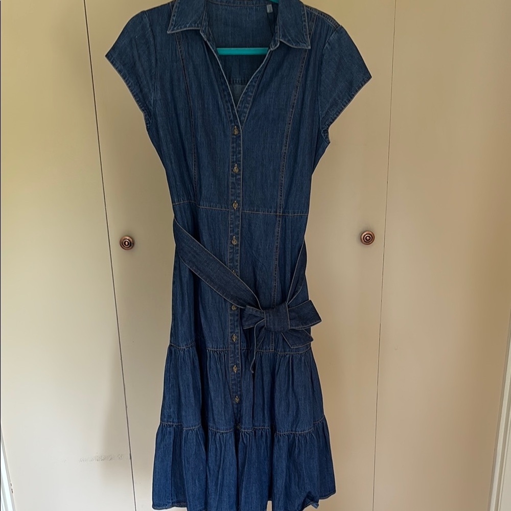 Elie Tahari Blue Jean belted dress.